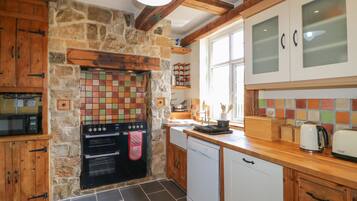 Cottage | Interior