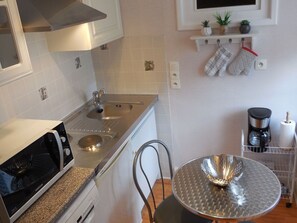 Fridge, microwave, dishwasher