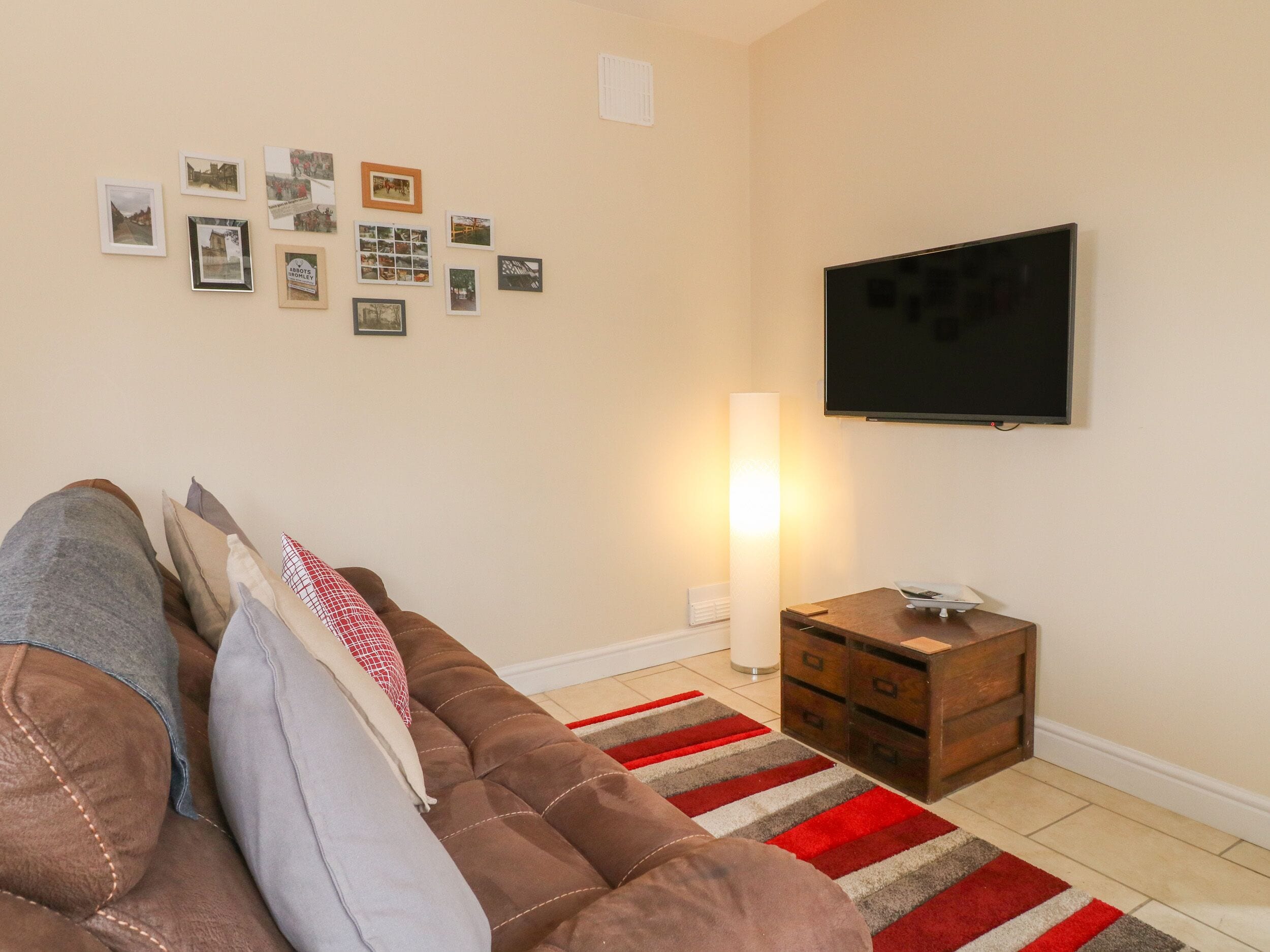 Cottage | 1 bedroom, individually decorated, individually furnished, free WiFi