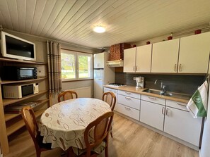 Refrigerador, microondas y lavavajillas 