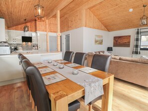 平房 | 住宿內部