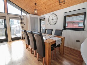 平房 | 住宿內部