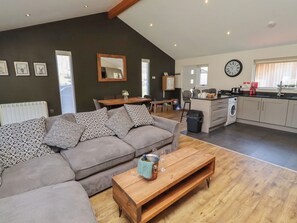 Cottage | Living area - Barn Owl (Newcastle-upon-Tyne)