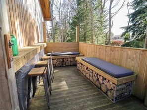 Cottage | Property grounds