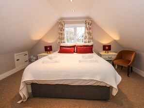 7 bedrooms, individually decorated, individually furnished, free WiFi