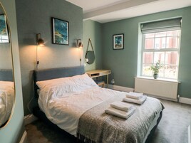 Casa de campo | 3 quartos, individualmente decorados, individualmente mobiliados