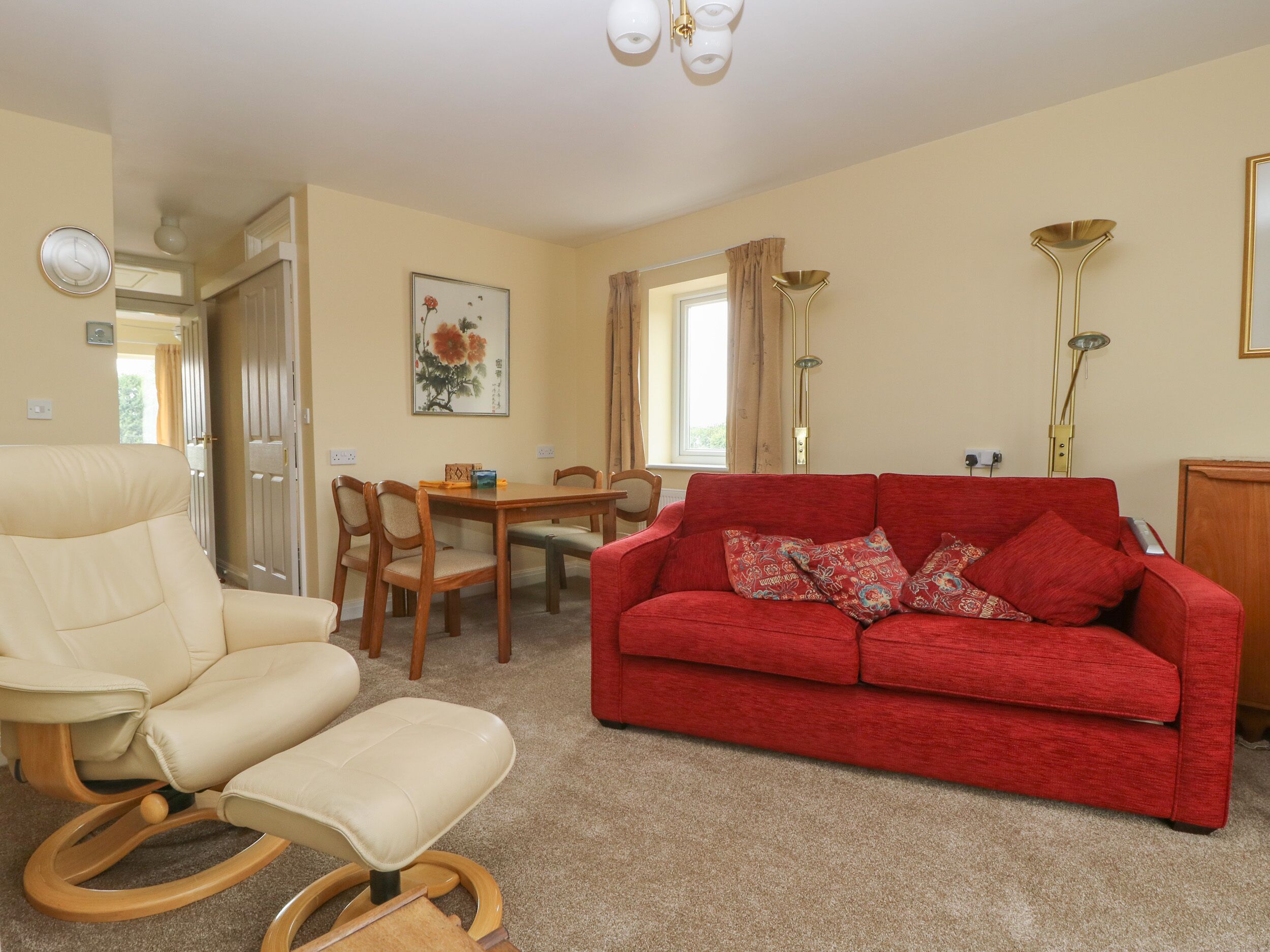 Cottage | Interior