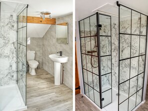 Cottage | Bathroom | Shower