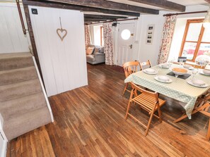 Cottage | Cuisine privée | Réfrigérateur, lave-vaisselle, bouilloire électrique, grille-pain