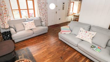 Cottage | Living room