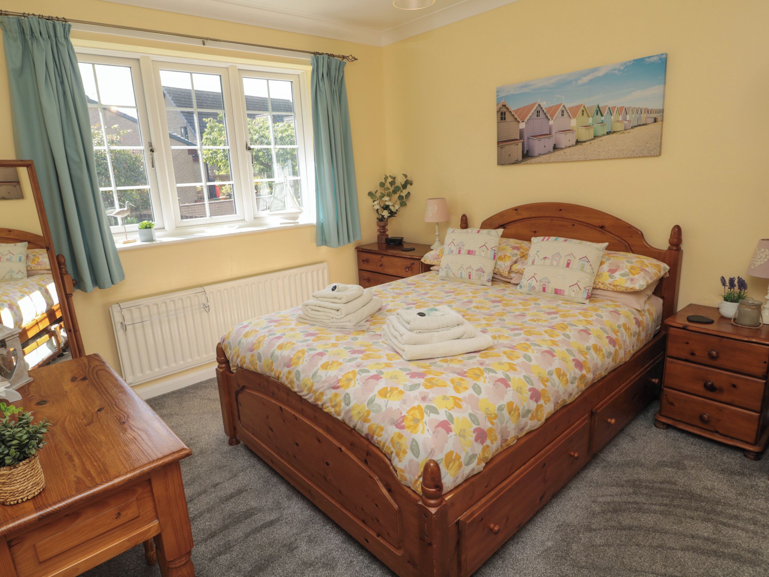 3 bedrooms, individually decorated, individually furnished, free WiFi