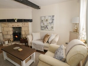 Cottage | Living room - Thimble Cottage (Cheltenham)