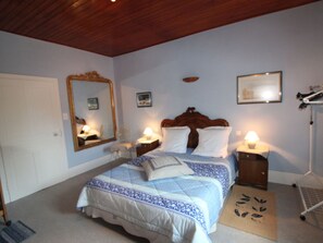 3 chambres, draps fournis