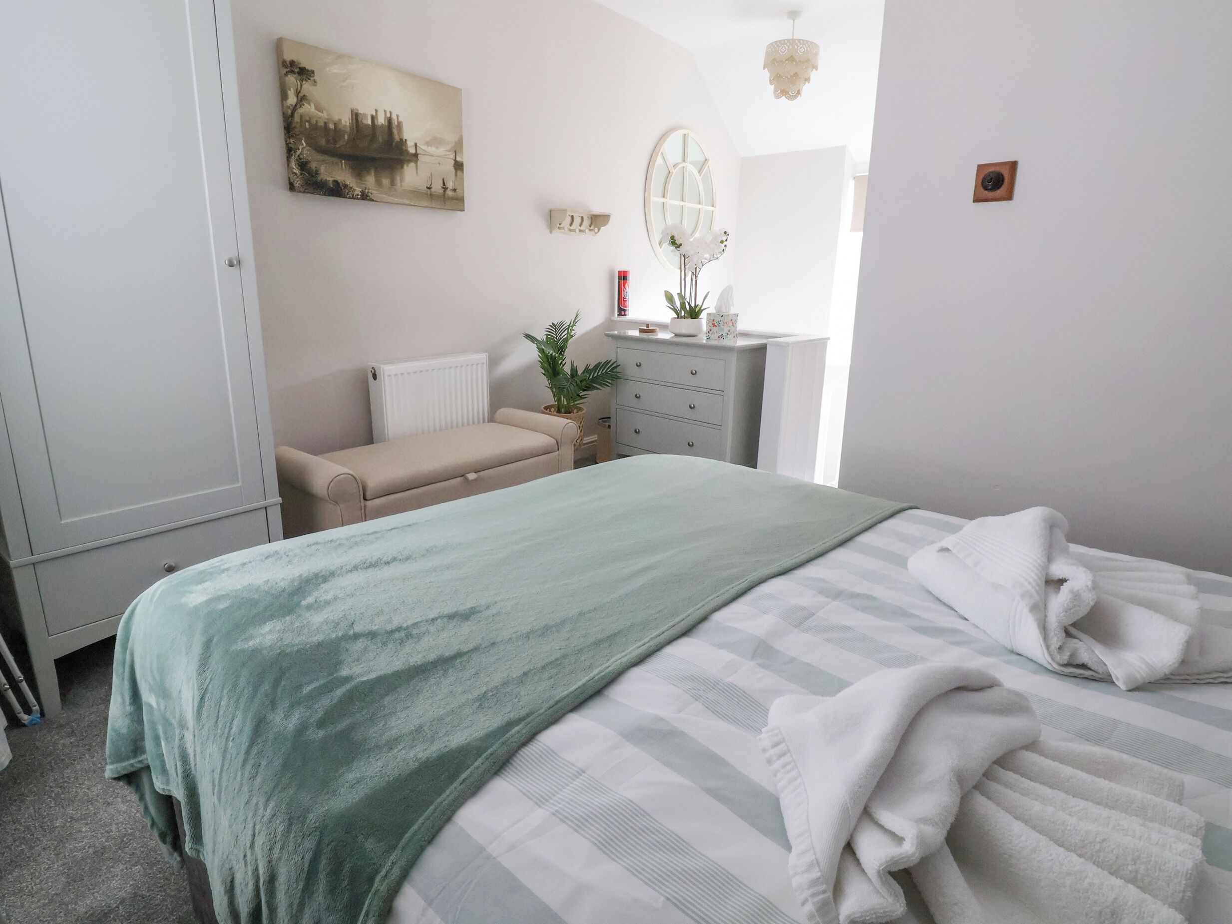 Cottage | 2 bedrooms, individually decorated, individually furnished, free WiFi