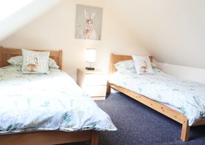 Cottage | 2 bedrooms, individually decorated, individually furnished, free WiFi - Byefield Lodge (Malvern)