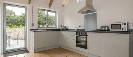Cottage | Interior