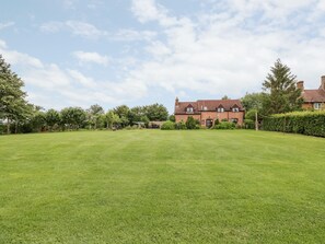 Cottage | Interior - Lawn Farm Cottage (Gloucester)