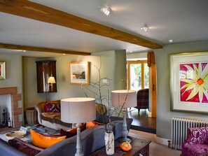 Cottage | Living room