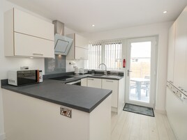 Casa de campo | Cocina privada | Frigorífico, lavavajillas y utensilios de cocina