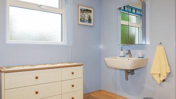 Ferienhaus | Badezimmer | Dusche