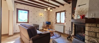 Quiet house with fireplace near Gérardmer
