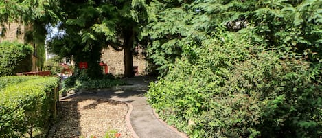 Cottage | Interior
