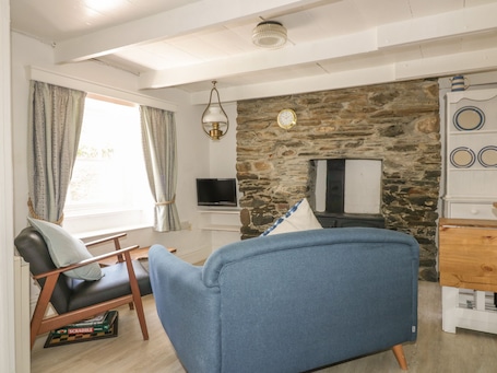 Cottage | Interior