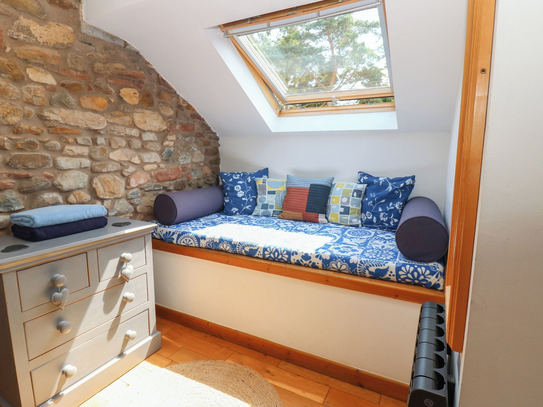 Cottage | Interior
