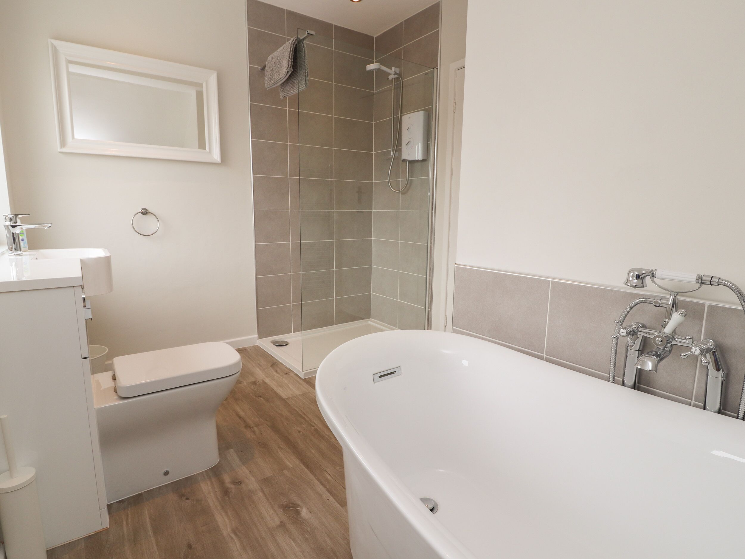 Feriehus | Badeværelse | Bruser