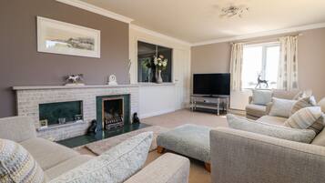 Cottage | Living room