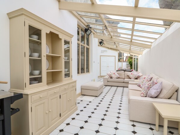 Cottage | Interior - The Chestnuts (Peterborough)