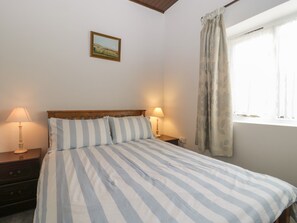 Cottage | 2 bedrooms, individually decorated, individually furnished, free WiFi - Stable Cottage (Taunton)