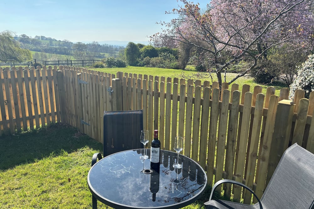 Stable Cottage - Williton