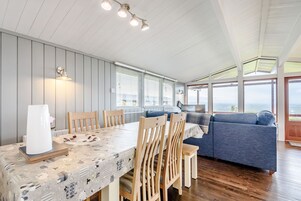 Cottage | Living room