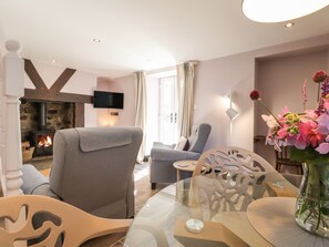 Cottage | Living room