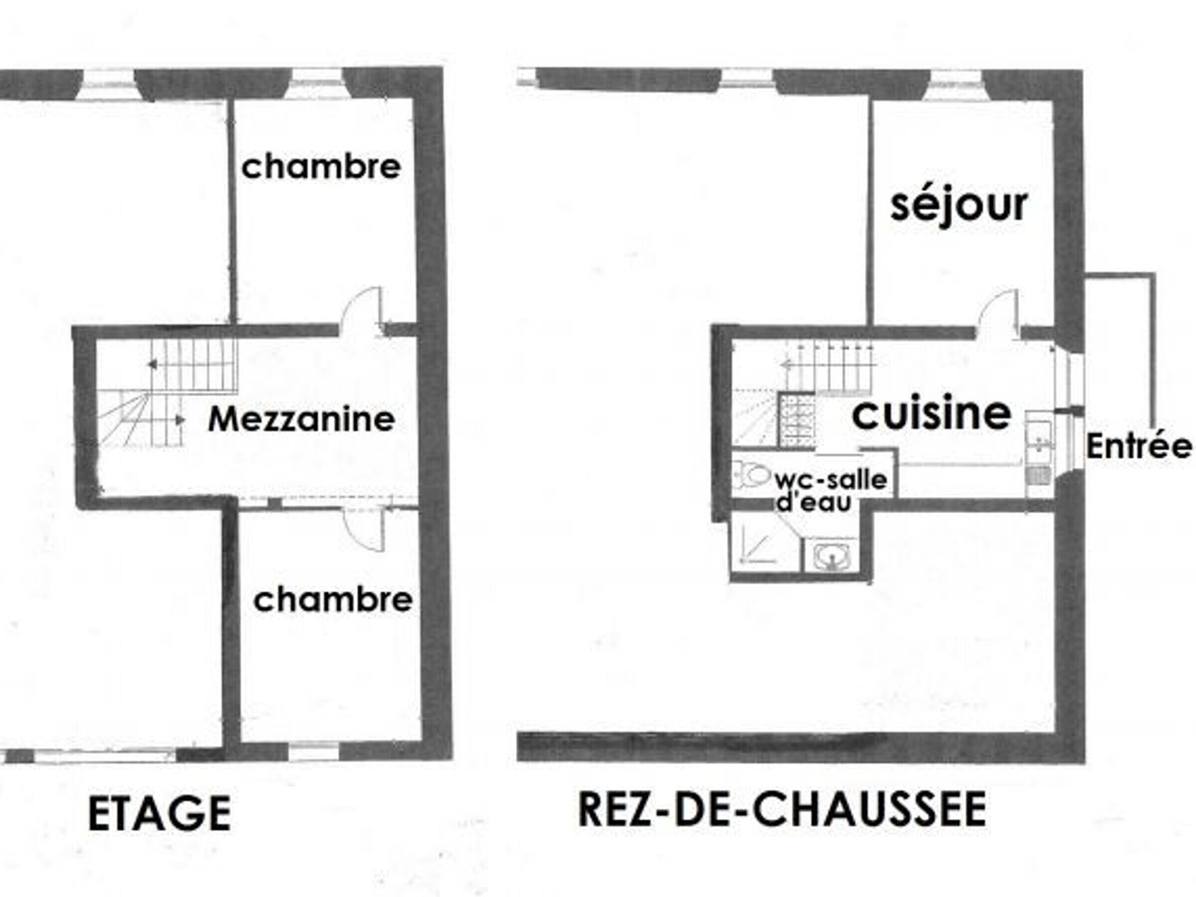 Floor plans of a hotel with two main areas: ETAGE and REZ-DE-CHAUSSEE. The ETAGE has a living room, a bedroom, and a kitchenette. The REZ-DE-CHAUSSEE includes a living room, a bedroom, a kitchen, a bathroom, and an entrance.