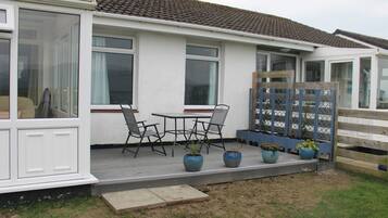 Cottage | Outdoor dining