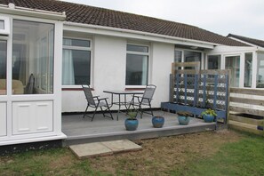 Cottage | Outdoor dining - Hafod-y-gors (Fairbourne)