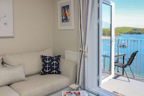 Cottage | Living area - 37 The Salcombe (Salcombe)