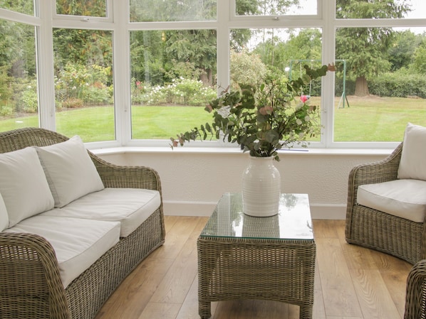 Cottage | Interior - The Big Dingle (Church Stretton)