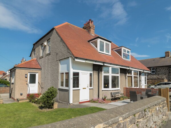 Hazonleigh - Seahouses