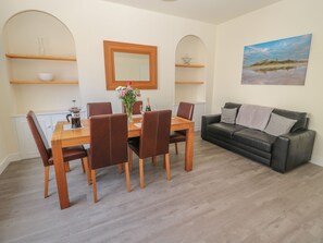 Cottage | Living room