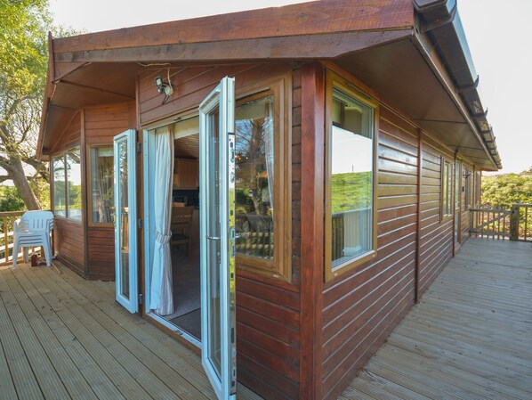 Cottage | Interior - Ffrwd Lodge (Holyhead)