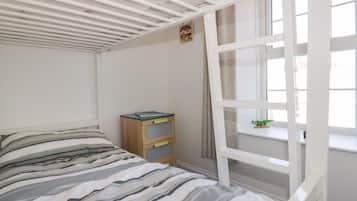 Cottage | 2 bedrooms, individually decorated, individually furnished, free WiFi