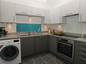 Cottage | Private kitchen - Number Thirty-nine (Ulverston)