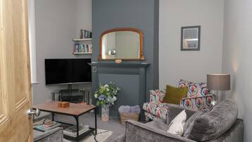 Cottage | Living area