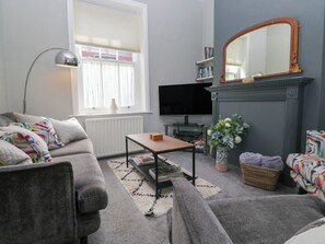 Cottage | Living area