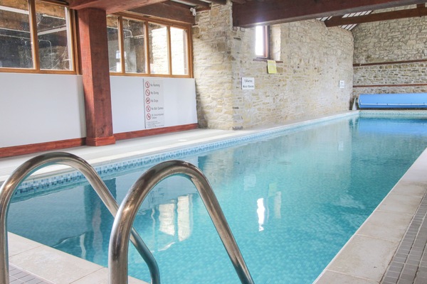 Cottage | Pool | Indoor pool