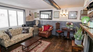 Cottage | Living room