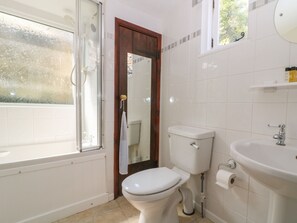 Cottage | Bagno | Doccia, asciugacapelli